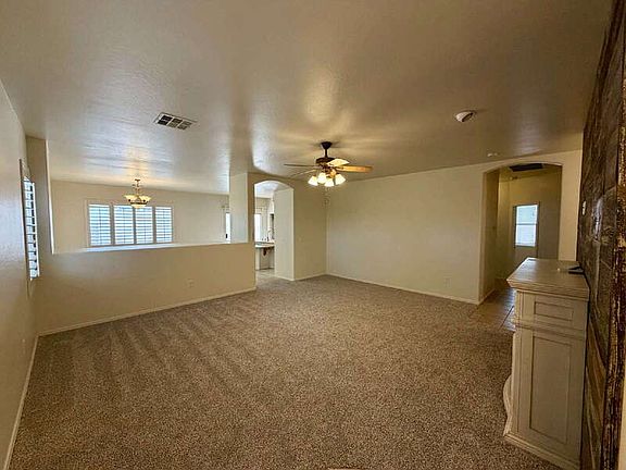3rd image of 2540 W Hawks Eye Ave