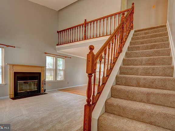 4th image of 13920 Lord Fairfax Pl