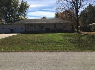 215 Jefferson St, Greenfield, MO 65661