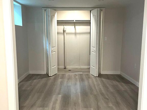 3rd image of 2883 S Wentworth Ave