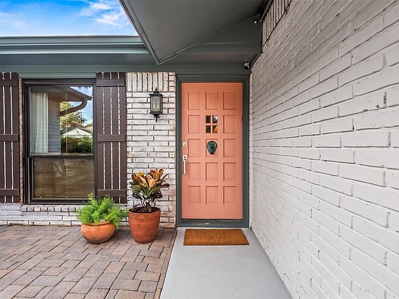 3rd image of 6207 Spruce Forest Dr