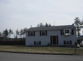 9 Sibley Ter, Manchester, NH 03109