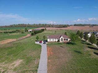 6183 H B Lee Rd, Springfield, TN 37172