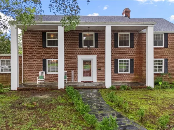 100 Gatewood Ave, Crewe, VA 23930