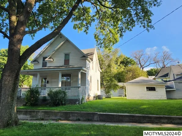 314 5th St NW, Mason City, IA 50401