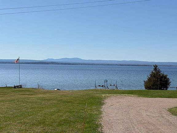 4th image of 329 West Shore Road