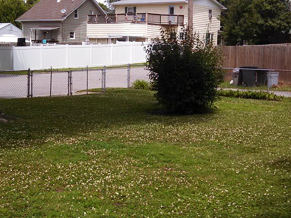 3rd image of 603 S Central Ave