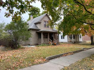 917 Bluemont Ave, Manhattan, KS 66502