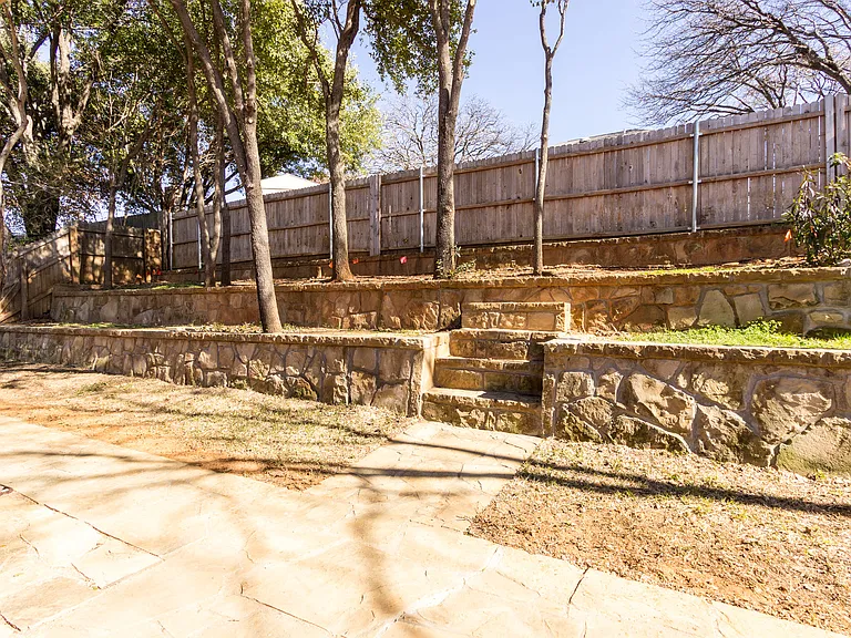 3700 Murphy Dr — Photo 15