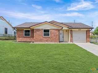 121 Bridle Dr, Copperas Cove, TX 76522