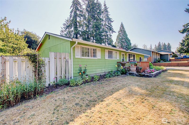 4th image of 1100 N 18th Street