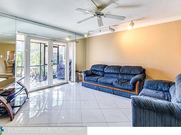 5th image of 19 Toledo Ct #1-36