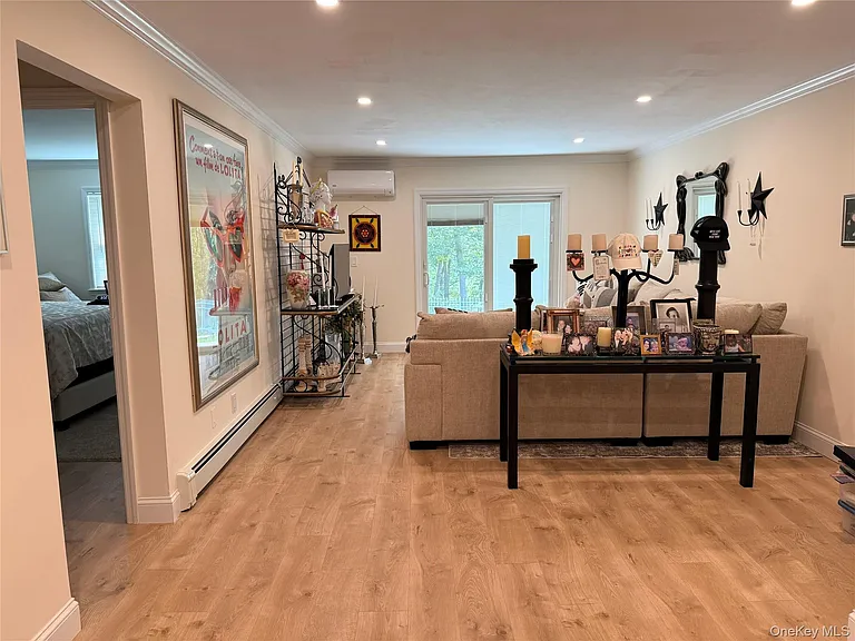 12 Harbour Ln #8A — Photo 4