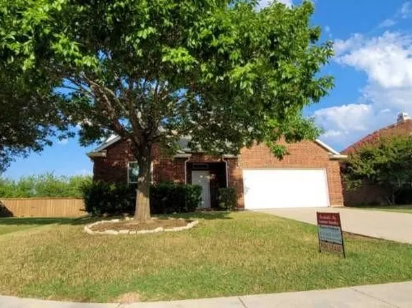 2604 Winterberry Ln, Little Elm, TX 75068