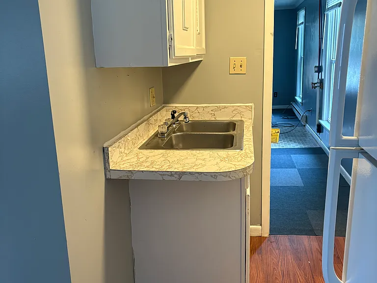 306 Main St — Photo 2