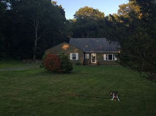 128 Bear Hill Rd, Bethany, CT 06524