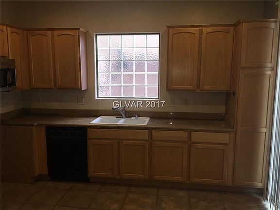 5th image of 311 Red Eucalyptus Dr