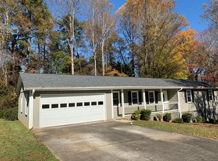 2733 Holly Ridge Cir, Marietta, GA 30062