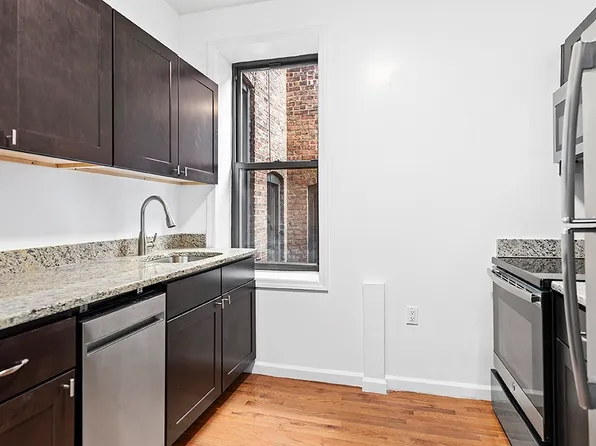 530 W 123rd St, New York, NY