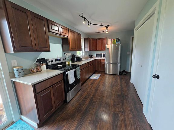 5th image of 507 C Club Ln