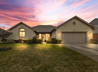 15773 Camden Dr, Macomb, MI 48042