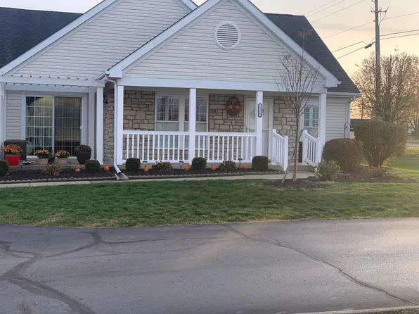 1215 Dunhurst St, Circleville, OH 43113