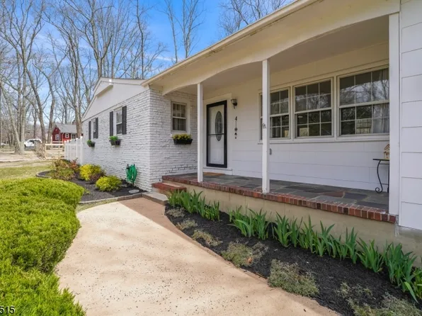 4 Walter Dr, Jackson Twp., NJ 08527