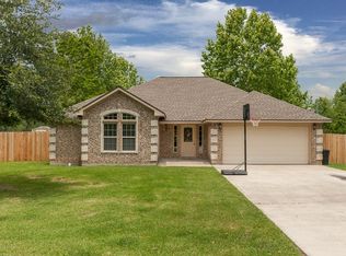 10624 Jay Rd, Hitchcock, TX 77563