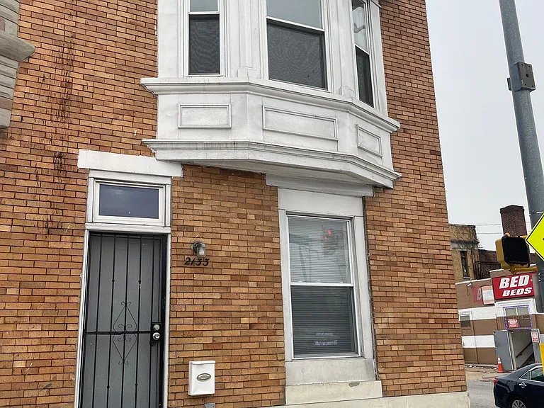 2133 W Mulberry St — Photo 22