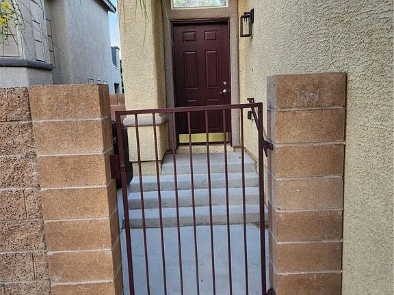 2nd image of 10680 Congaree St