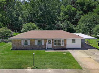 575 S Hearne St, Waskom, TX 75692