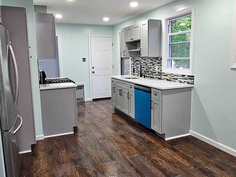 9 McKinley Ave #2 — Photo 3