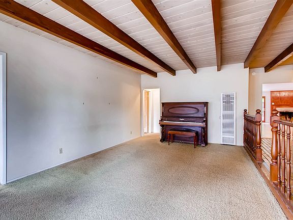 4th image of 3027 Admiral Ave