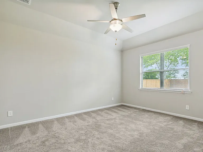 1415 Vinewood St — Photo 6