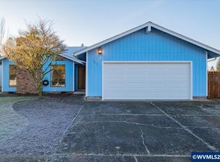 752 Harmony St, Lebanon, OR 97355