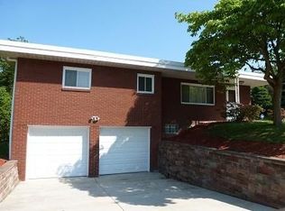 660 Wendel Rd, Irwin, PA 15642