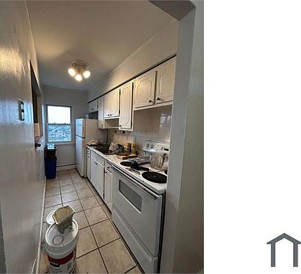 2nd image of 141 Voss Ave
