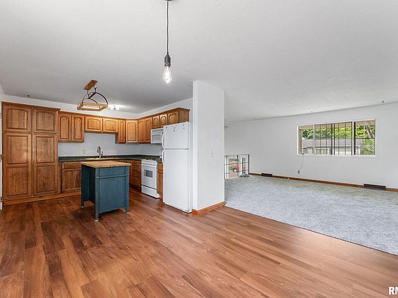 5th image of 3431 Wakonda Dr
