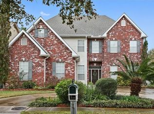 4616 Chastant St, Metairie, LA 70006