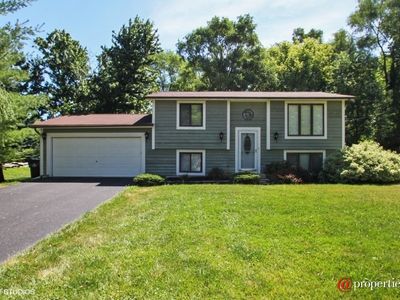 211 Main St, Spring Grove, IL, 60081