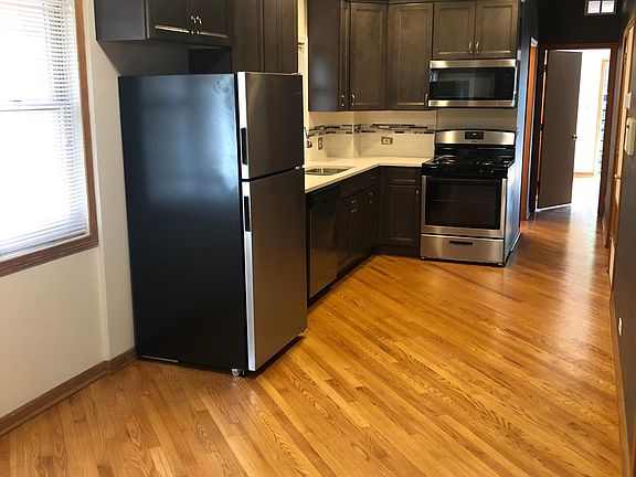 2nd image of 1700 N Ashland Ave #3