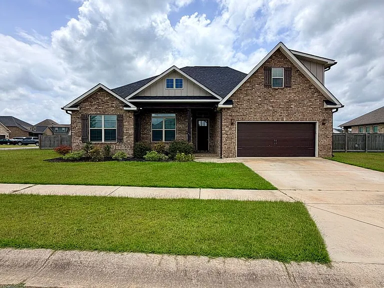 91 Barnyard Way — Photo 2