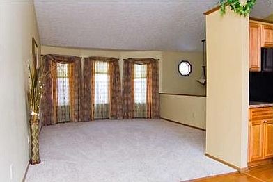 5th image of 1540 Gardeau Ct