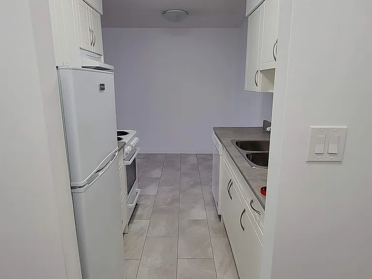 3055 North Rd #106 — Photo 9