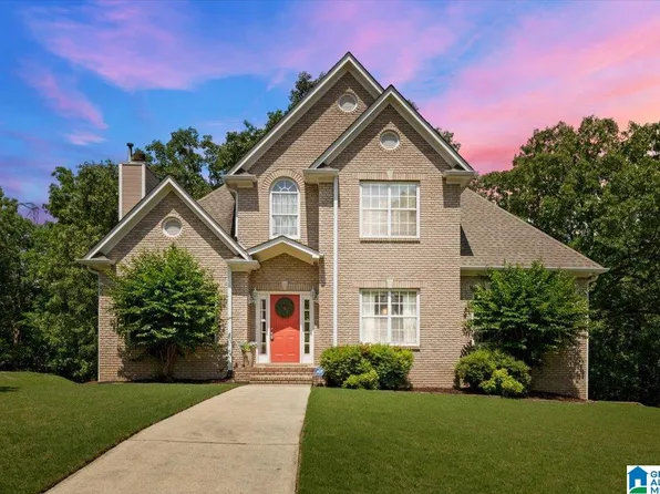 7529 Aspen Ridge Dr, Pinson, AL 35126