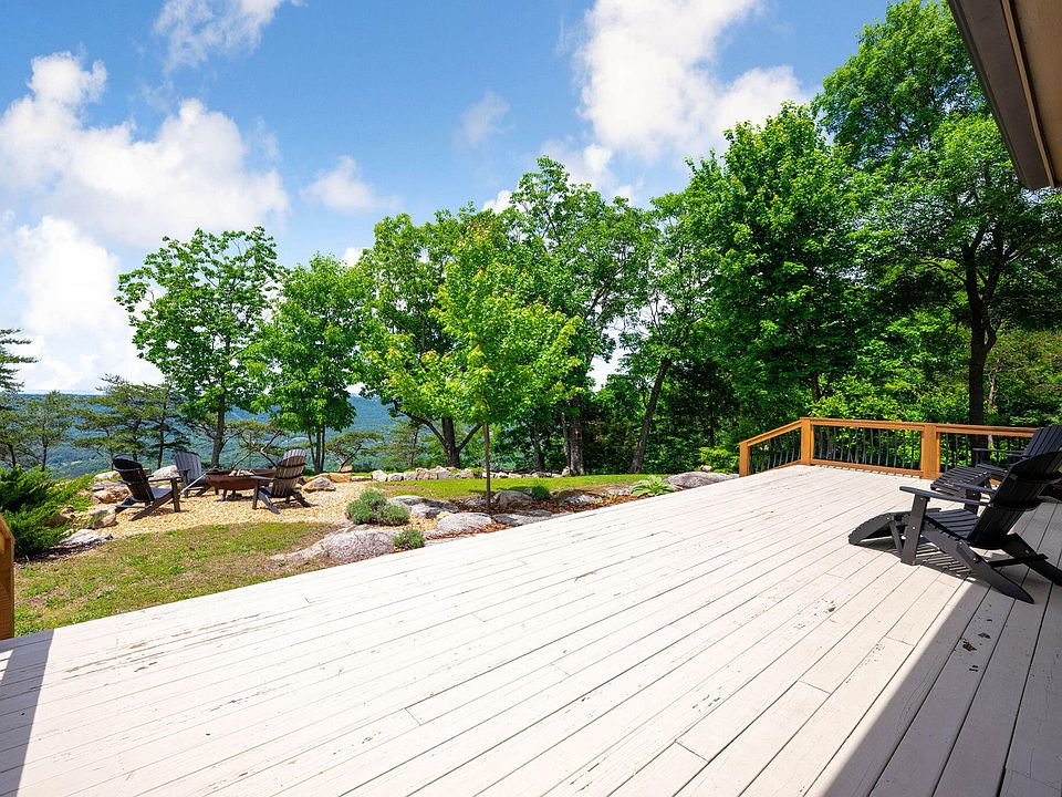 58th image of 3099 Sunset Dr