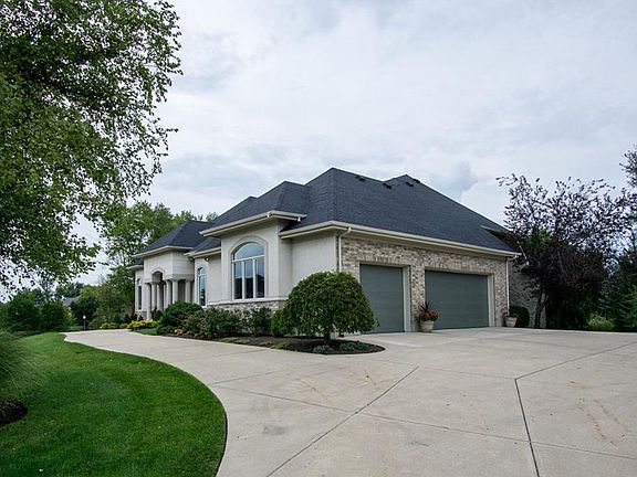 4th image of 10539 Falls Creek Ln
