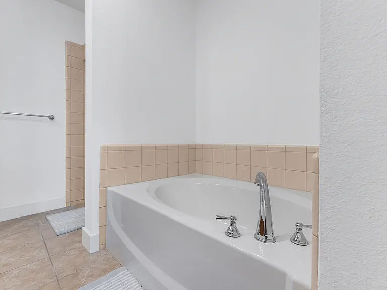 4830 Cedar Springs Rd #37 — Photo 24