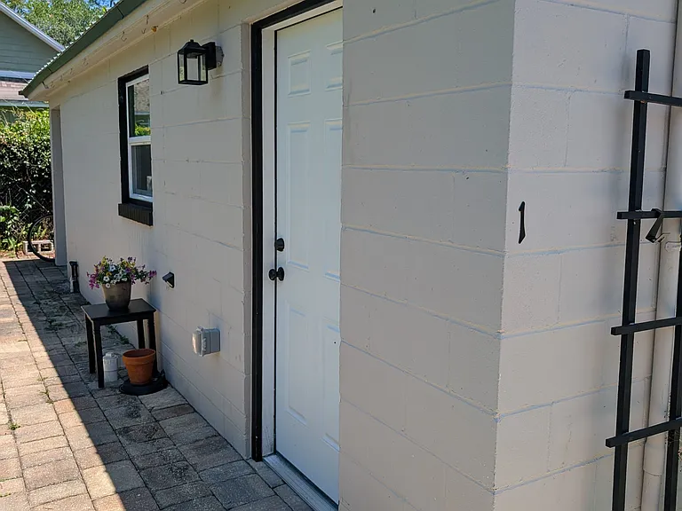 4635 Polaris St — Photo 2