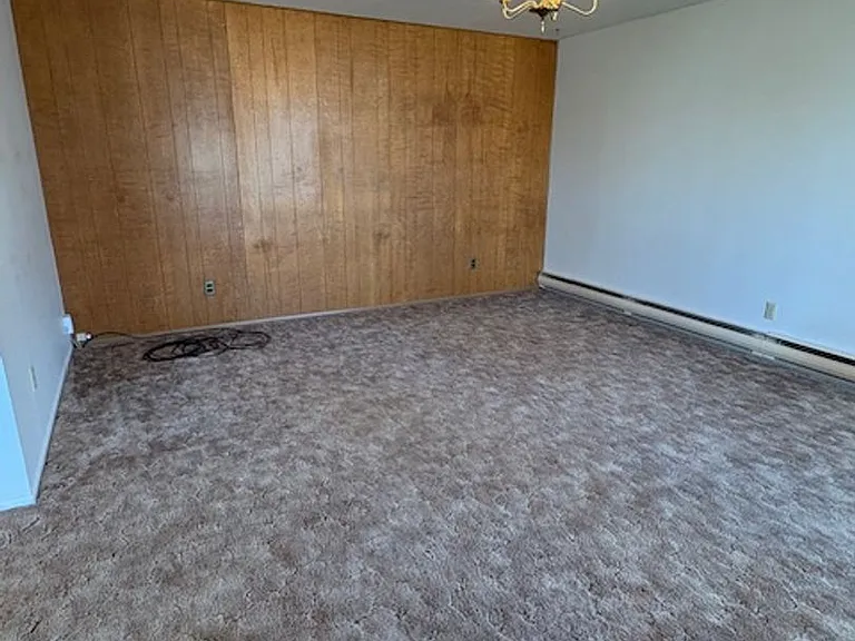 715 N 300 E — Photo 4